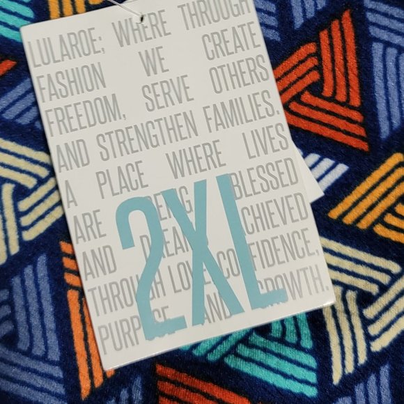 NWT LuLaRoe 2XL Cassie Skirt Multicolor Geometric Pattern - Picture 2 of 5